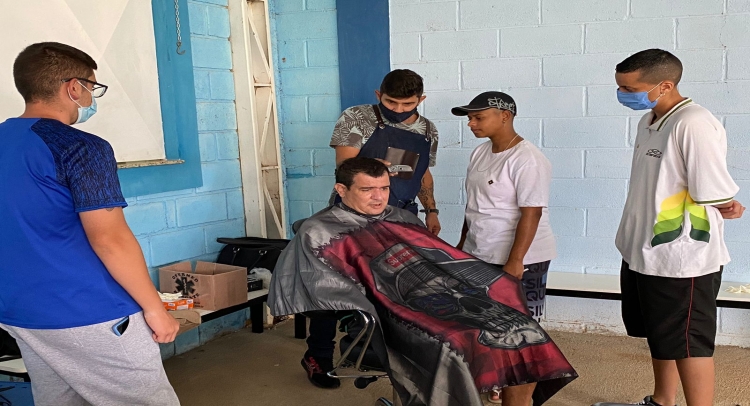 AÇÃO SOCIAL NA APAE DE TAPIRATIBA