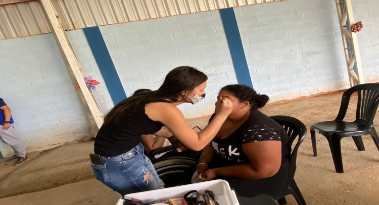 AÇÃO SOCIAL NA APAE DE TAPIRATIBA