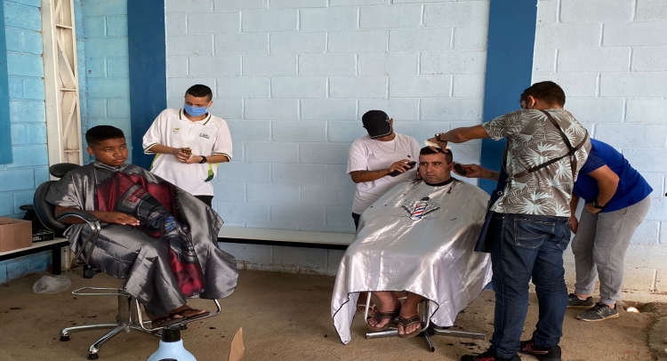 AÇÃO SOCIAL NA APAE DE TAPIRATIBA
