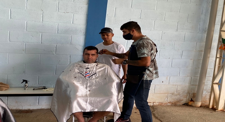 AÇÃO SOCIAL NA APAE DE TAPIRATIBA